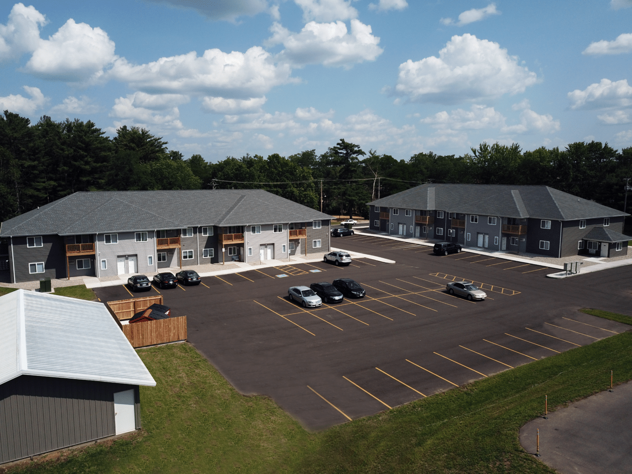 Pine Creek Apartments Holtz & Associates Management Lake Delton